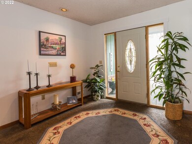 2845 NE 17th St, Gresham, OR 97030 - photo 4