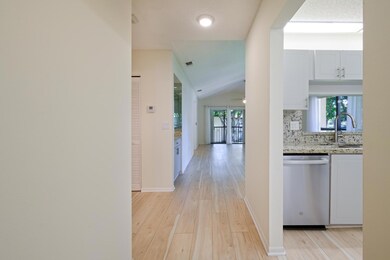 350 Club Cir unit 2060, Boca Raton, FL 33487 - photo 4