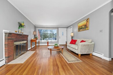 233 Temple Rd, Waltham, MA 02452 - photo 6