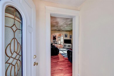 205 Auburn St, Cranston, RI 02910 - photo 5