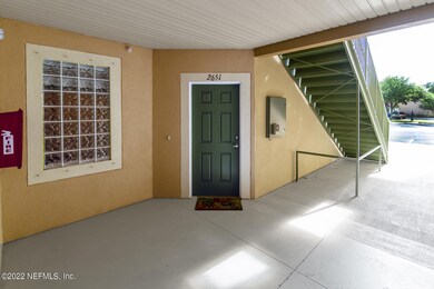Ext Front Entry