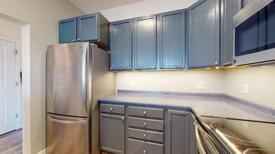 370 Farrell St unit 308, South Burlington, VT 05403 - photo 3