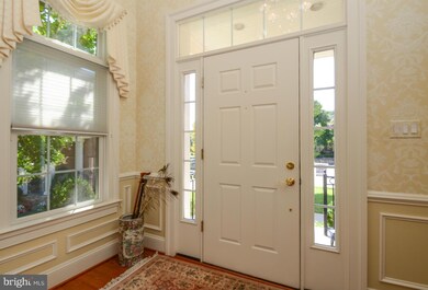 6455 Cloister Gate Dr, Baltimore, MD 21212 - photo 2