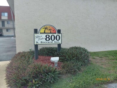 800 S Brevard