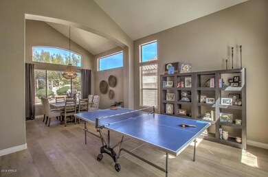 LIVING RM