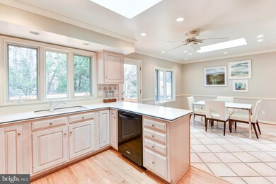 1600 River Farm Dr, Alexandria, VA 22308 - photo 4