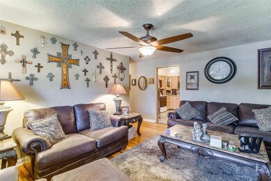 1322 Southern Blvd, Cleburne, TX 76033 - photo 7