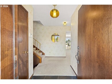 Entrance/Foyer