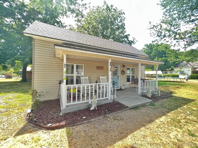 1472 S 2nd St, Westville, OK 74965 - photo 3