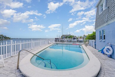 390 W Cocoa Beach Cswy Unit 11