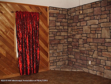 895 Bennett Cir, Byhalia, MS 38611 - photo 5