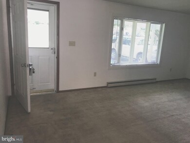 8220 Hollow Rd, Middletown, MD 21769 - photo 6