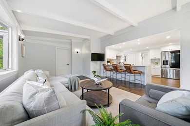 43 Friend St, Wakefield, MA 01880 - photo 3