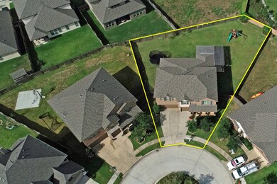 It takes an aerial view to better capture how this home is positioned on this elongated Cul-de-Sac lot. Notice the abundance of space around the home that allows for plenty of room to enjoy your backyard.