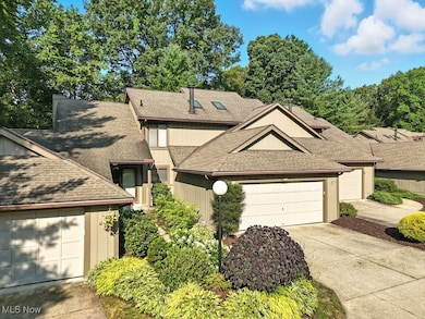 2180 Stone Creek Trail unit 2180, Cuyahoga Falls, OH 44223 - photo 2