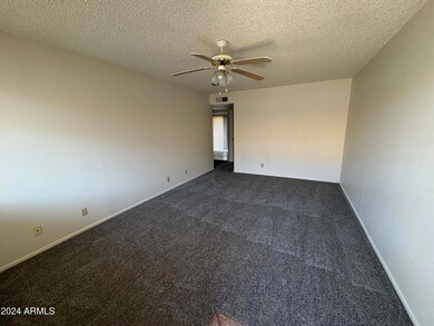 147 E Ingram St unit 1, Mesa, AZ 85201 - photo 2