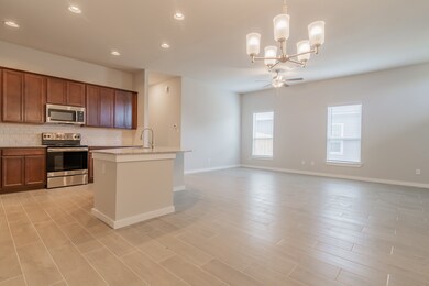 9704 Grosbeak Ln, Magnolia, TX 77354 - photo 6