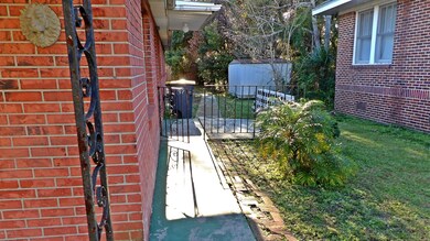 1390 Wolfe St, Jacksonville, FL 32205 - photo 4