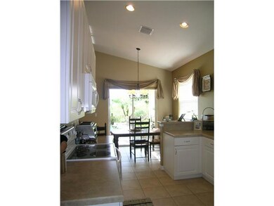 Master Bedroom. Spacious master bedroom with tray