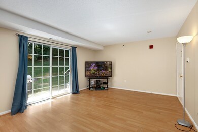 155 Lafond Ln unit 32, Dracut, MA 01826 - photo 2