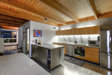 019_KitchenDining