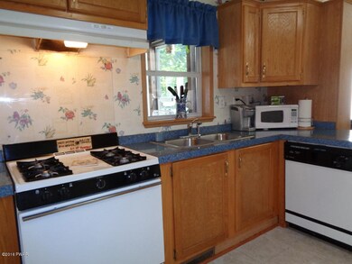 113 White Birch Dr, Hawley, PA 18428 - photo 6