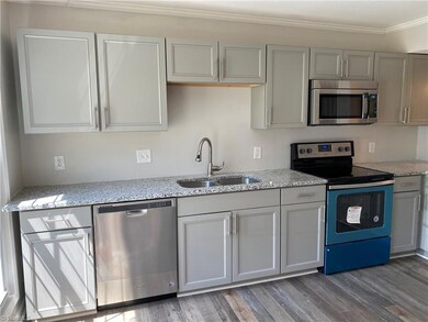 Beautiful NEW kitchen!
