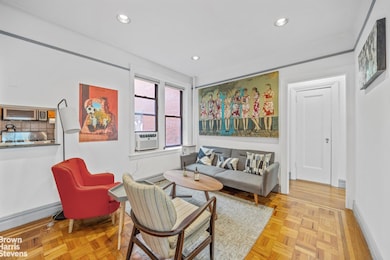 332 E 84th St unit 4C, New York, NY 10028 - photo 3