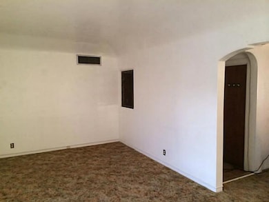 11 Half Moon Dr, El Paso, TX 79915 - photo 2