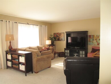 204 S Kerch St, Brooklyn, WI 53521 - photo 4