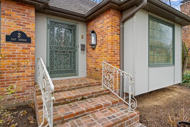 2 E Burnam Rd, Columbia, MO 65203
