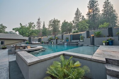 2135 Old Military Rd, Central Point, OR 97502 - photo 5