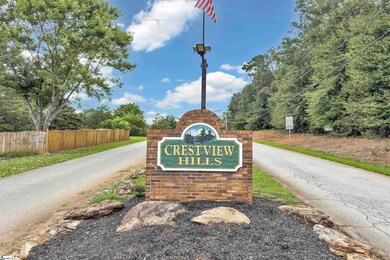 308 E Celestial Dr, Greer, SC 29651 - photo 4