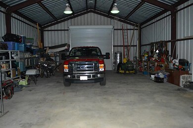 29330 Waller Spring Creek Rd, Waller, TX 77484 - photo 5