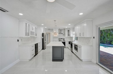 11280 NW 40th St, Coral Springs, FL 33065 - photo 3