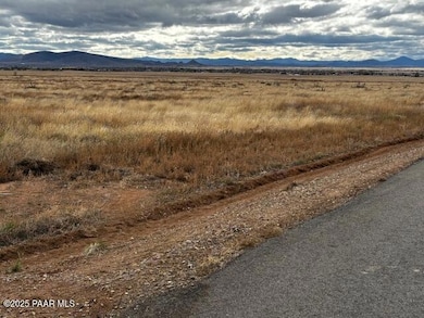 10211 E Silent River Rd, Prescott Valley, AZ 86315 - photo 6