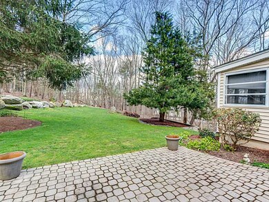 3 Jefferson Rd, North Smithfield, RI 02896 - photo 5