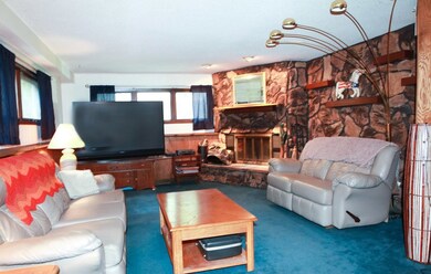 2510 Rownd St, Cedar Falls, IA 50613 - photo 7