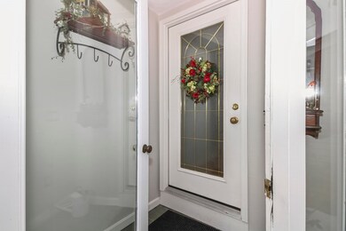 2 Fairway View Ln, Norton, MA 02766 - photo 4