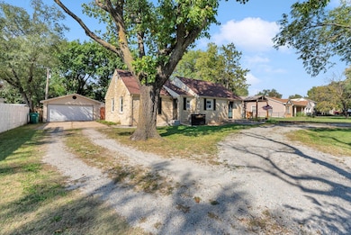 21 N Beech Rd, Wichita, KS 67206 - photo 5