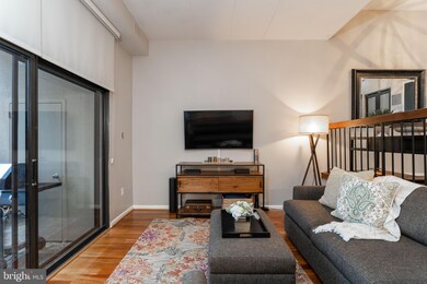 120 Roberts Ln unit 100, Alexandria, VA 22314 - photo 7