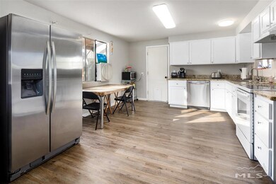 1570 Breaker Way, Sparks, NV 89431 - photo 5