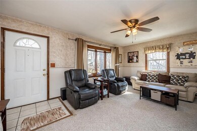 7 33rd Ave SW, Cedar Rapids, IA 52404 - photo 5