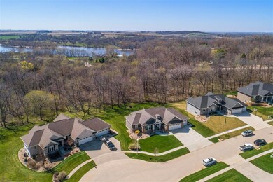 3601 Spring Valley Place NE, Cedar Rapids, IA 52411 - photo 2