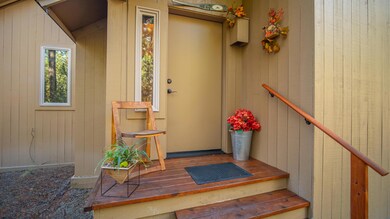 17607 Cluster Cabin Ln unit 35, Sunriver, OR 97707 - photo 2