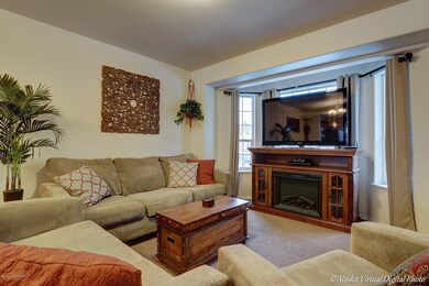 Living Room W/Bay Window