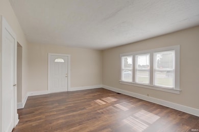 1722 E Division St, Evansville, IN 47711 - photo 4