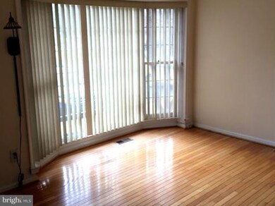 14312 Rich Branch Dr, North Potomac, MD 20878 - photo 4