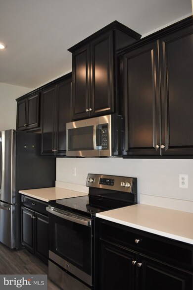 7914 N Gladden Farm Way, Hanover, MD 21076 - photo 4