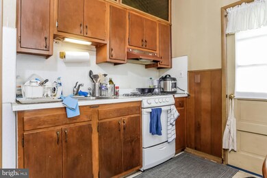 637 Park Ave, Collingswood, NJ 08108 - photo 5